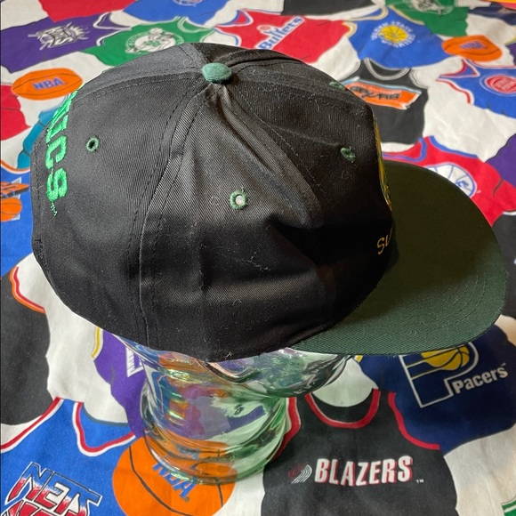 Vintage NBA Seattle SuperSonics SnapBack Hat - Picture 2 of 6